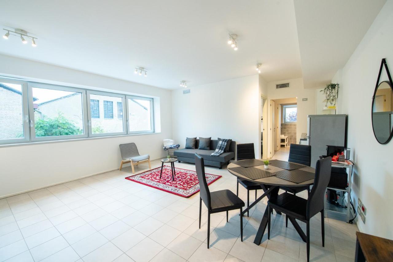 350 M Dalla Stazione L Parcheggio Free L Nova Loft Parma Exterior foto