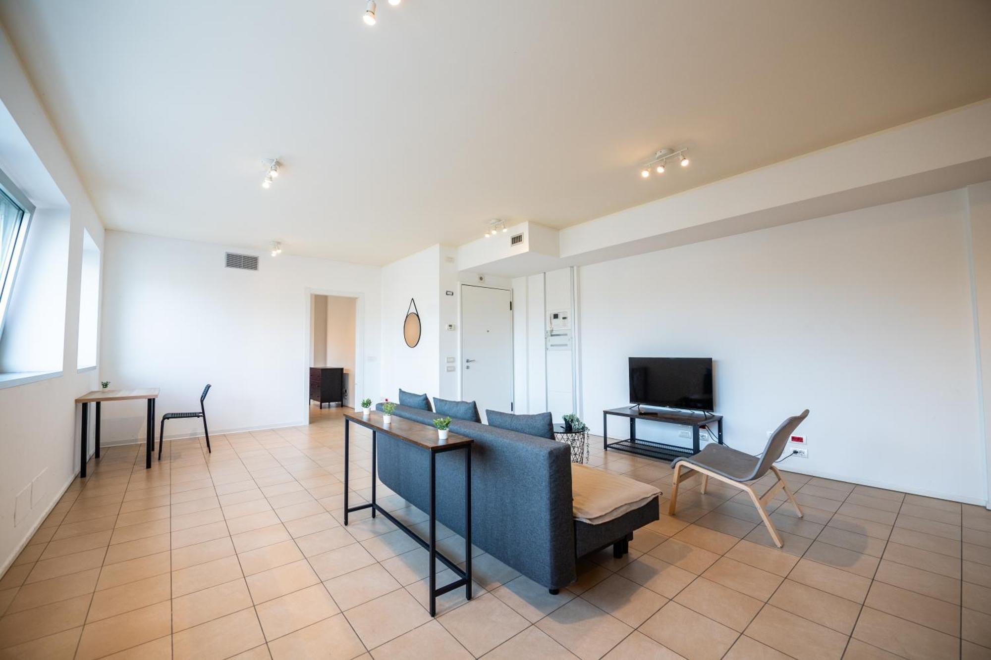 350 M Dalla Stazione L Parcheggio Free L Nova Loft Parma Exterior foto